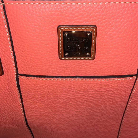 DOONEY & BOURKE ITALIAN LEATHER SHOULDER BAG💗🛍️⭐️🎀💌💗 - Picture 3 of 14